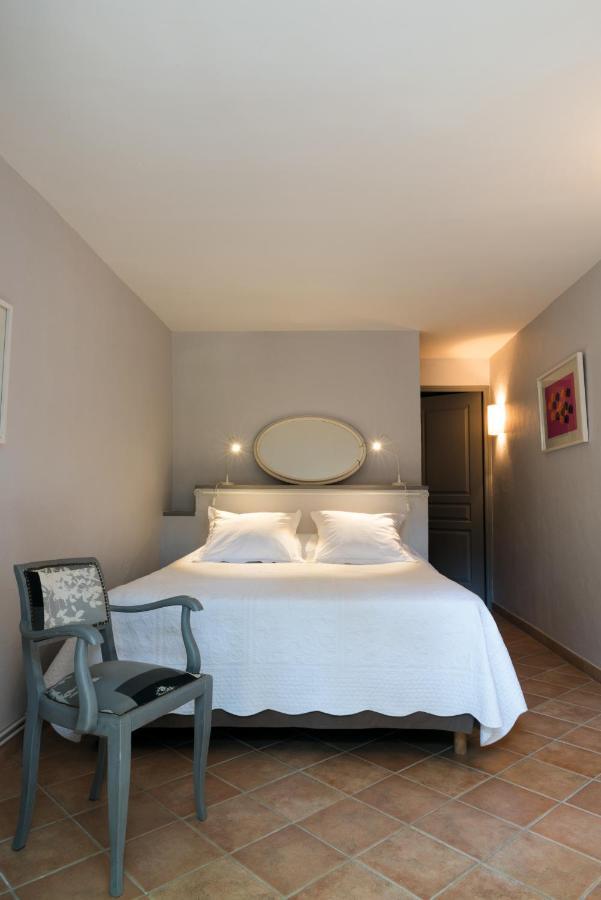 Bastide De Fave Bed & Breakfast Brue-Auriac Eksteriør bilde
